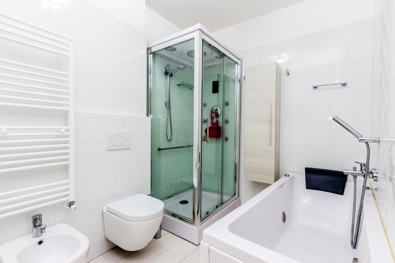 Apartamento Elegant House Via Pia Savona Exterior foto